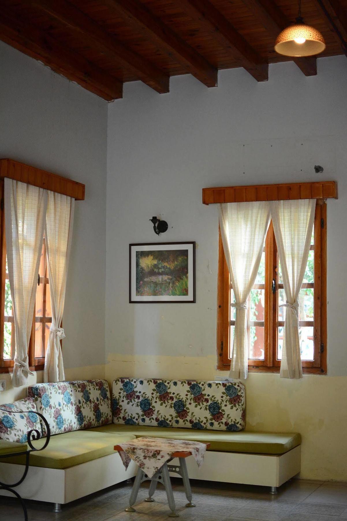 Otel Wood House أنطاليا المظهر الخارجي الصورة